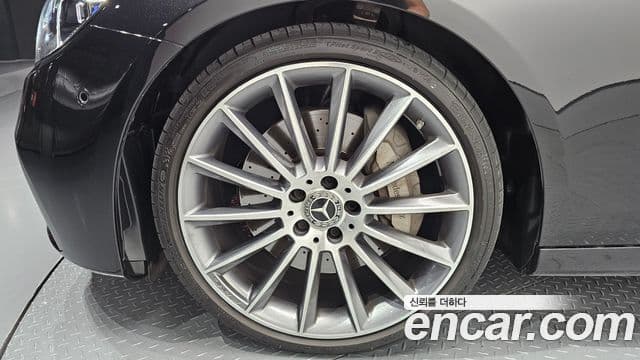 Mercedes-Benz E-Class 2022 — Şəkil 5/20