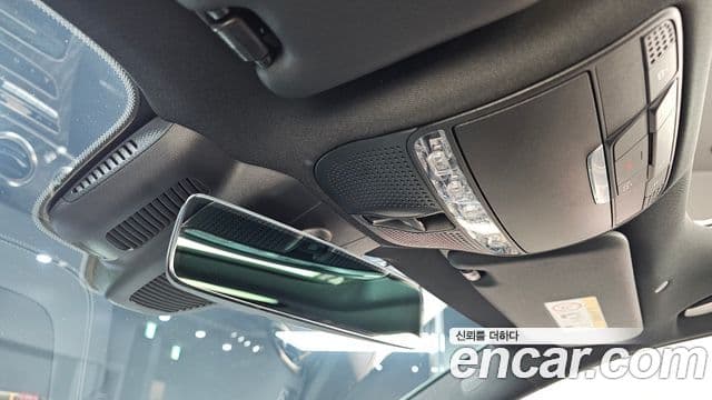 Mercedes-Benz E-Class 2022 — Şəkil 18/20