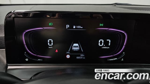 Kia Seltos 2023 — ფოტო 8/20
