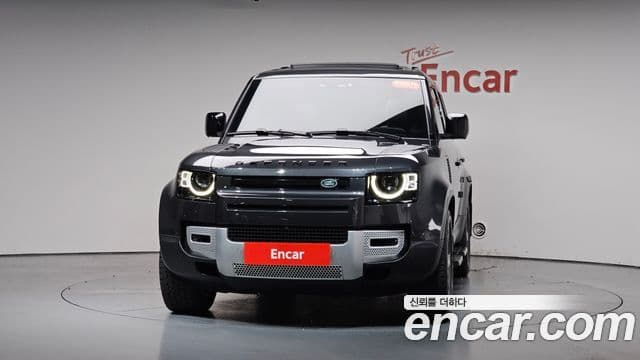 Land Rover Defender 2022 — Фото 3/20