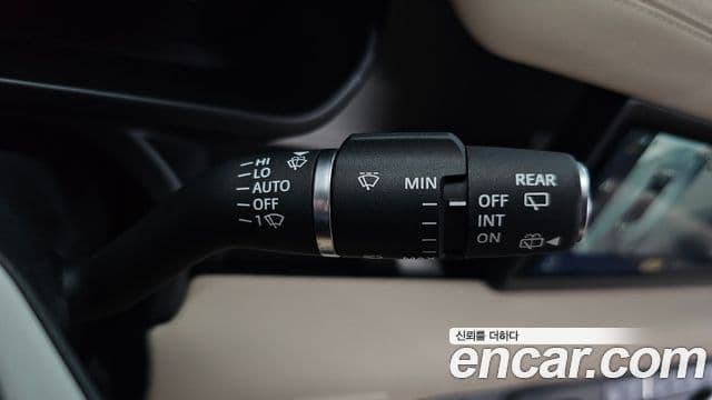Land Rover Defender 2022 — Photo 14/34