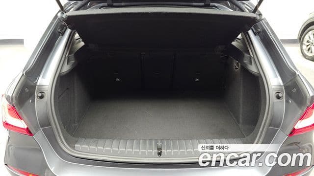 BMW 1 Series 2021 — ფოტო 20/20