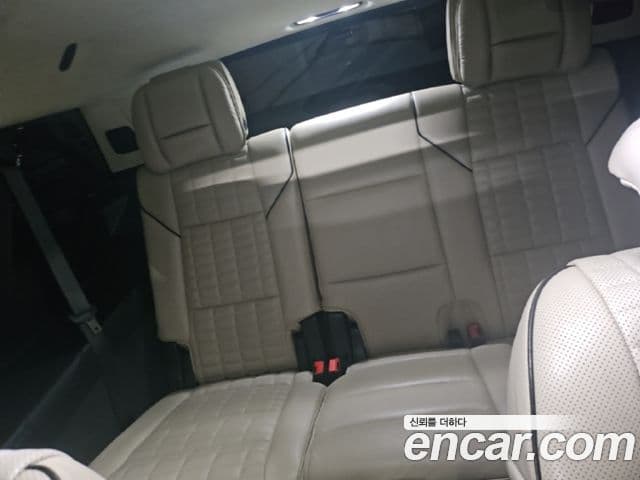 Cadillac Escalade 2023 — ფოტო 7/20