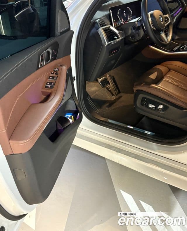 BMW X5 2025 — ფოტო 7/9