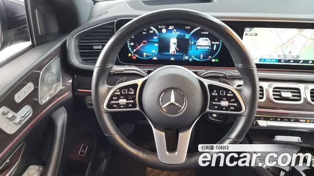 Mercedes-Benz GLE-Class 2021 — Şəkil 13/20