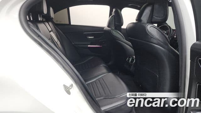 Mercedes-Benz C-Class 2023 — ფოტო 20/20