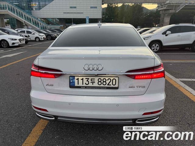 Audi A6 2022 — фото 6 из 14