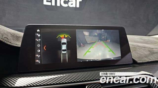 BMW 5 Series 2018 — фото 14 из 20