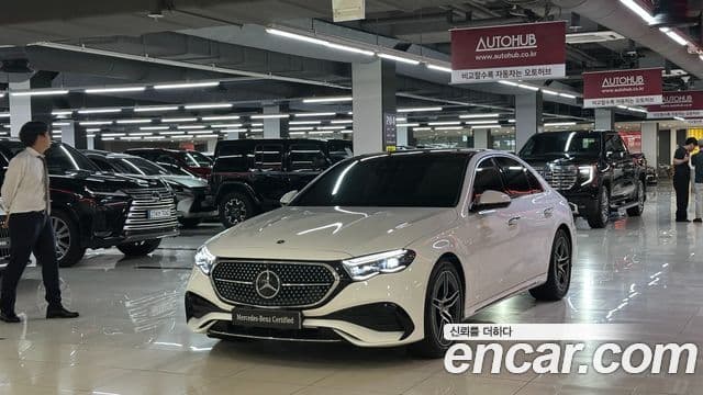 Mercedes-Benz E-Class 2025 — ფოტო 9/20