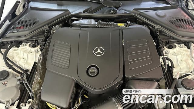 Mercedes-Benz E-Class 2025 — ფოტო 5/20