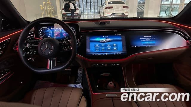 Mercedes-Benz E-Class 2025 — ფოტო 10/20