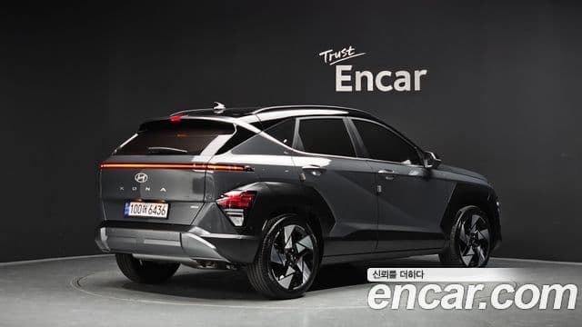 Hyundai Kona 2023 — ფოტო 2/20