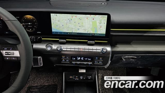 Hyundai Kona 2023 — ფოტო 14/20
