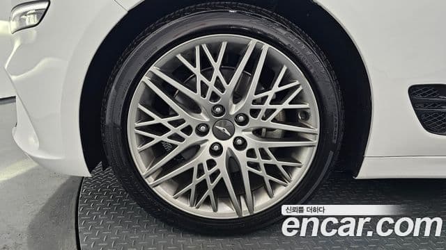 Genesis G70 2022 — ფოტო 35/35