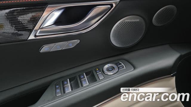 Genesis GV80 Coupe 2024 — ფოტო 19/20