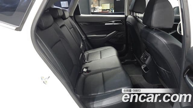 Kia Seltos 2022 — ფოტო 12/20