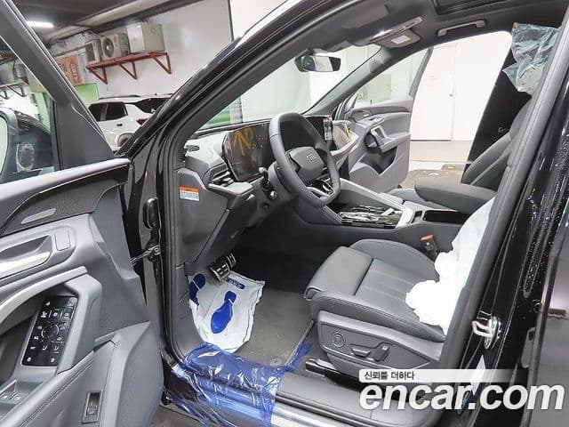 Audi Q5 2025 — Şəkil 9/20