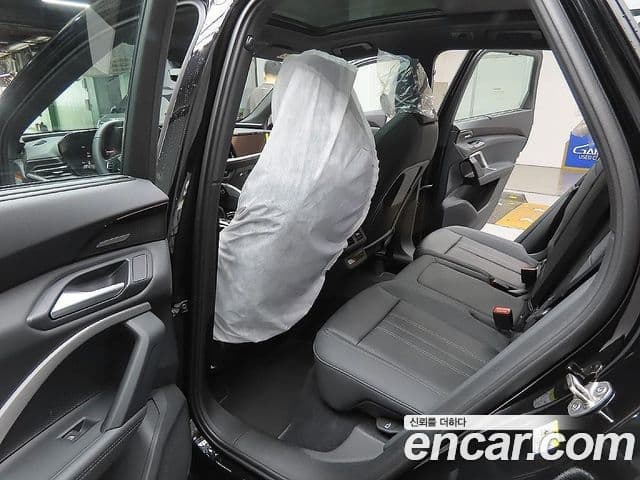 Audi Q5 2025 — Şəkil 10/20