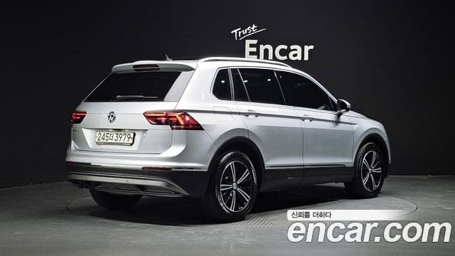 Volkswagen Tiguan 2020 — ფოტო 2/20