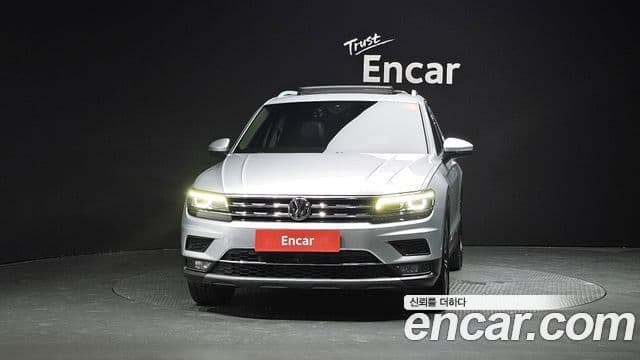Volkswagen Tiguan 2020 — ფოტო 3/20