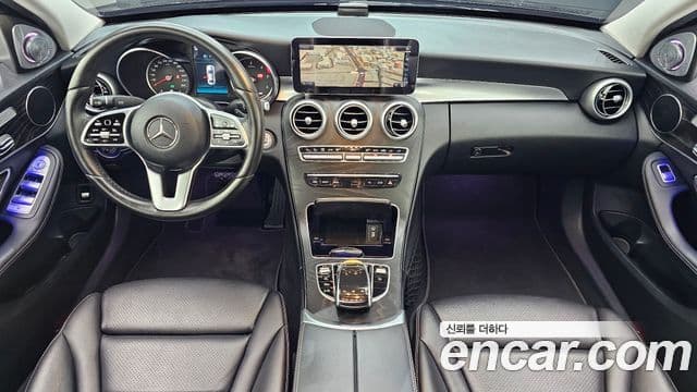 Mercedes-Benz C-Class 2019 — Şəkil 7/20