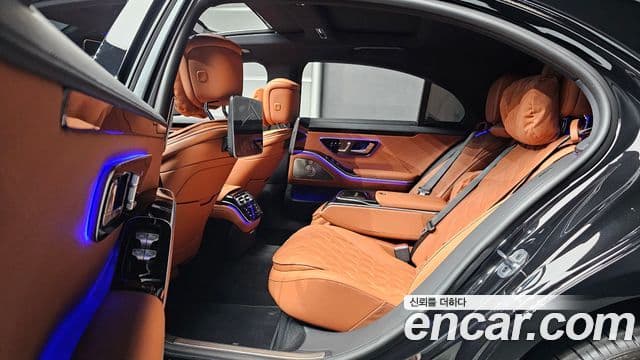 Mercedes-Benz S-Class 2025 — ფოტო 12/20