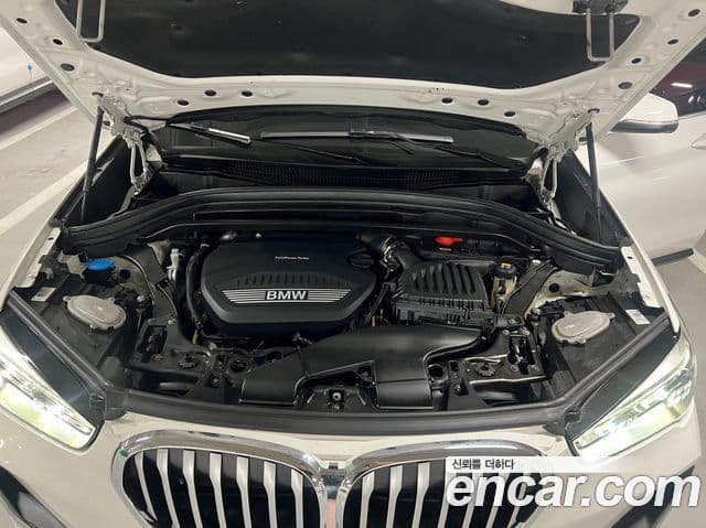 BMW X1 2020 — ფოტო 7/20