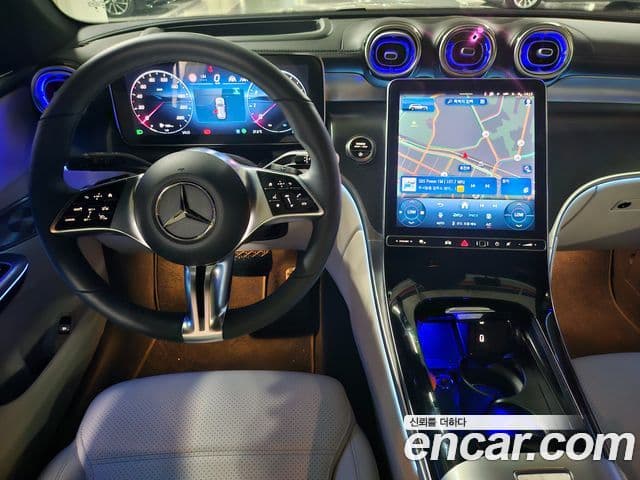 Mercedes-Benz GLC-Class 2026 — ფოტო 7/19
