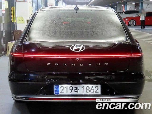 Hyundai Grandeur 2023 — Şəkil 4/20