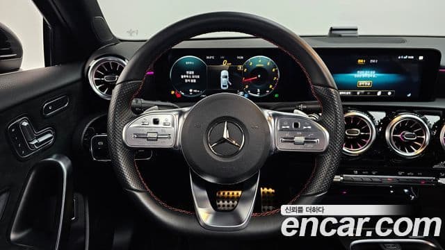 Mercedes-Benz A-Class 2022 — Şəkil 13/20