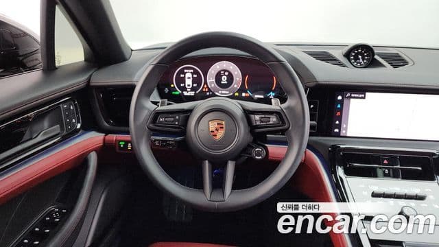 Porsche Panamera 2024 — Photo 33/35