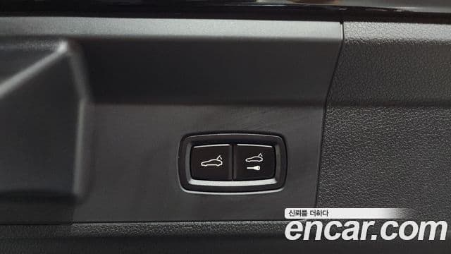 Porsche Panamera 2024 — Photo 17/35