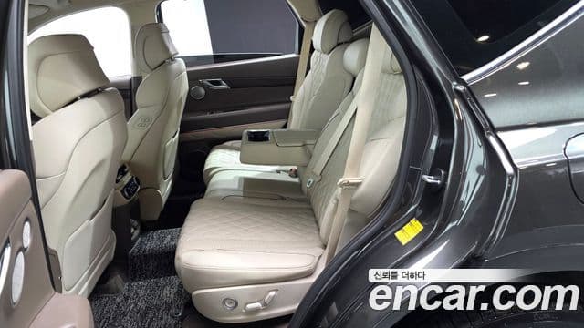 Genesis GV80 2023 — ფოტო 12/20