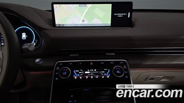 Genesis GV80 2023 — ფოტო 13/20