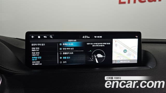 Genesis Electrified G80 2022 — ფოტო 17/20