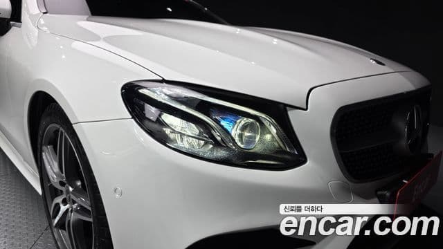 Mercedes-Benz E-Class 2020 — Photo 25/30
