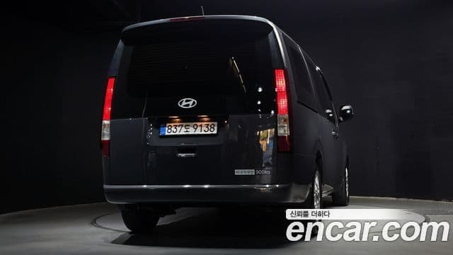 Hyundai Staria 2025 — ფოტო 4/20