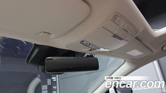 Mercedes-Benz CLS-Class 2020 — Photo 9/30