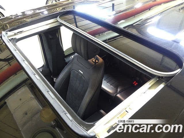 Mercedes-Benz G-Class 2021 — Şəkil 15/20