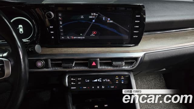 Kia K5 2019 — ფოტო 13/20