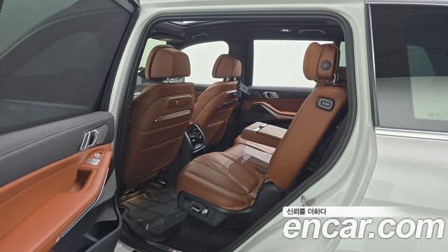 BMW X7 2024 — ფოტო 12/20