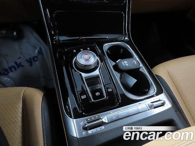 Kia Carnival 2020 — Фото 7/20