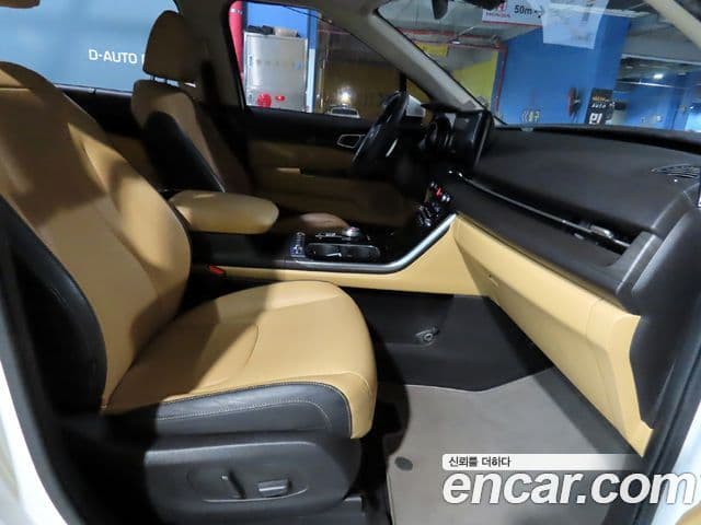 Kia Carnival 2020 — Фото 12/20