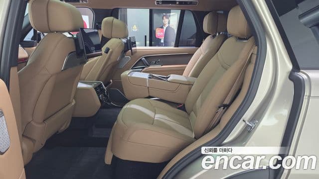 Land Rover Range Rover 2026 — Photo 12/20
