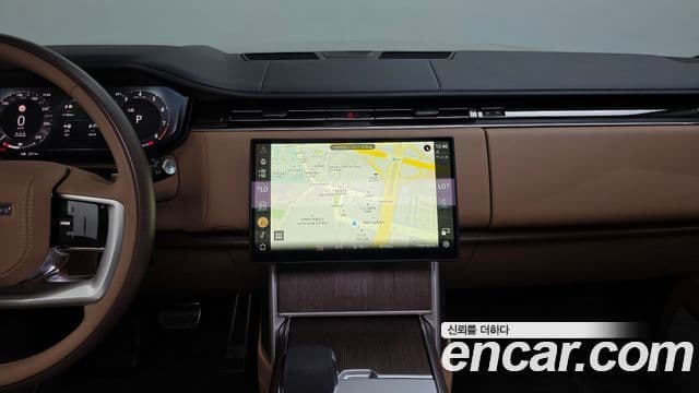 Land Rover Range Rover 2026 — Photo 19/20