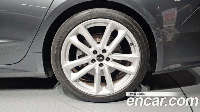 Audi A7 2025 — Şəkil 23/36