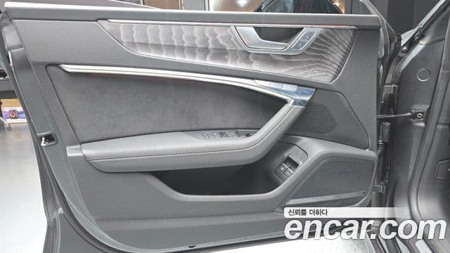 Audi A7 2025 — Şəkil 34/36