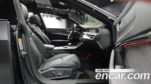 Audi A7 2025 — Şəkil 26/36