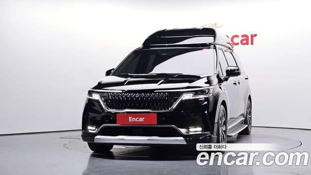 Kia Carnival 2021 — ფოტო 3/20