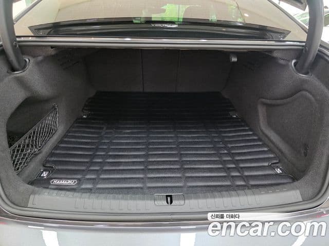 Audi A6 2023 — Şəkil 19/20